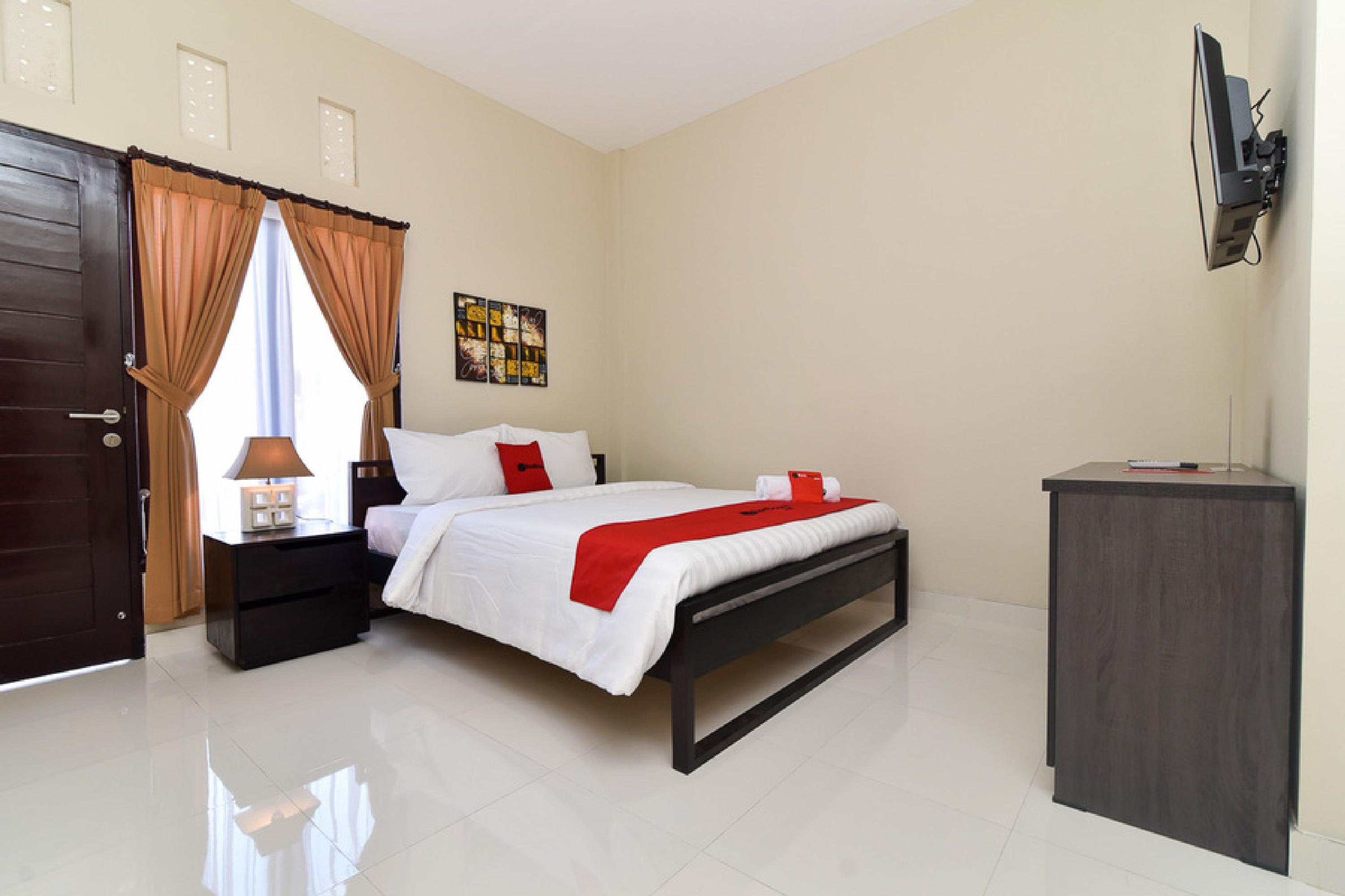 Reddoorz Plus Near Jalan Imam Bonjol Denpasar Seminyak  Exterior photo